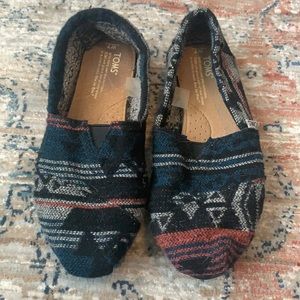 Toms shoes
